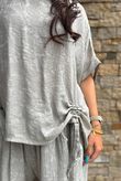 Kiti Paisley Damask Hitch Tee Mocha